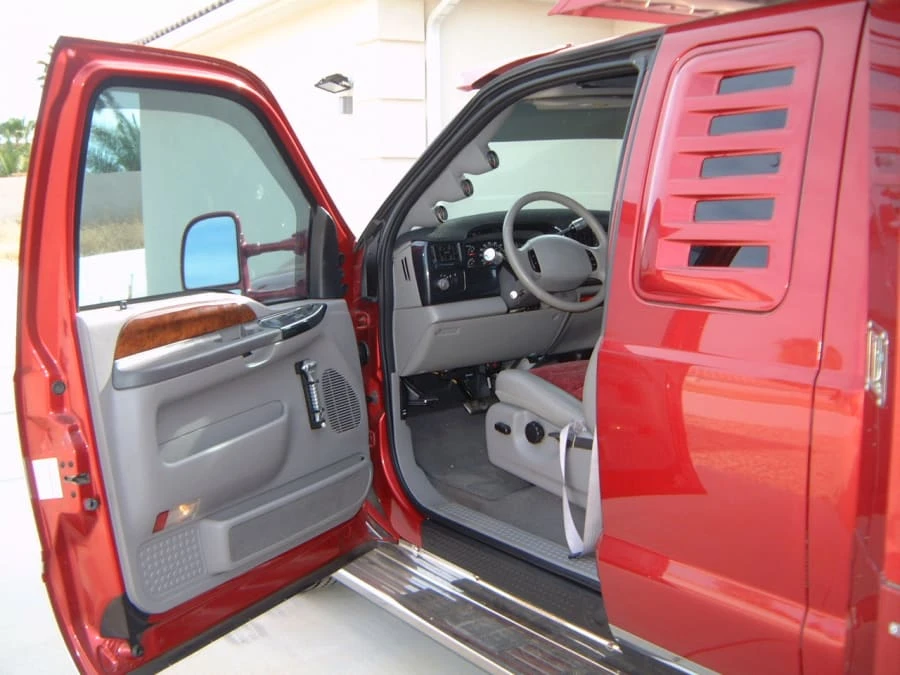 2001 Ford Super Duty 1st Gen - Image 6 of 8
