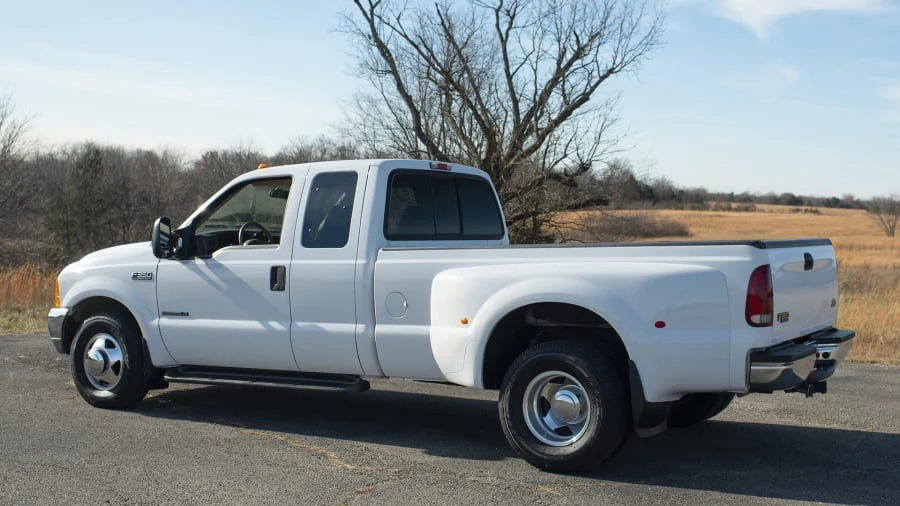 2001 Ford Super Duty 1st Gen - Image 3 of 12