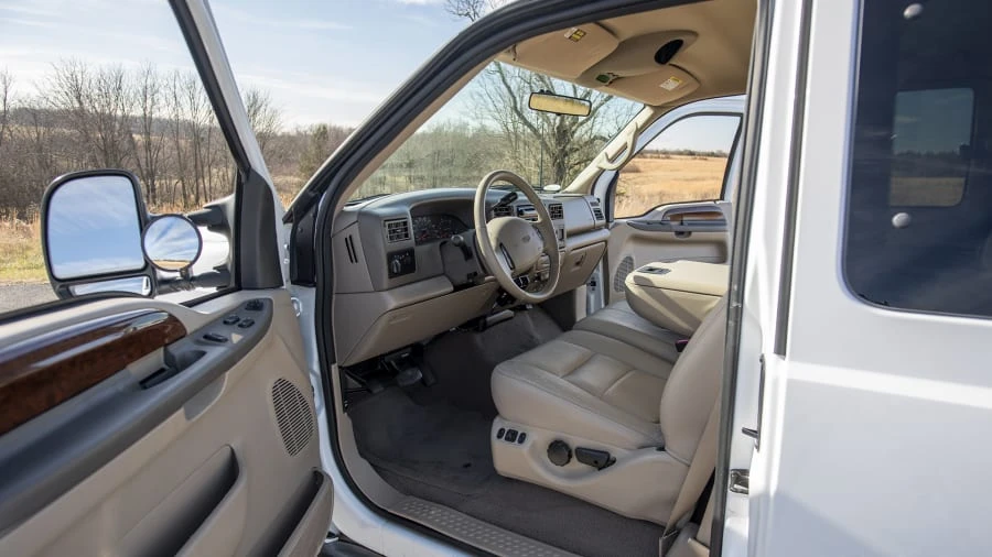 2001 Ford Super Duty 1st Gen - Image 4 of 12