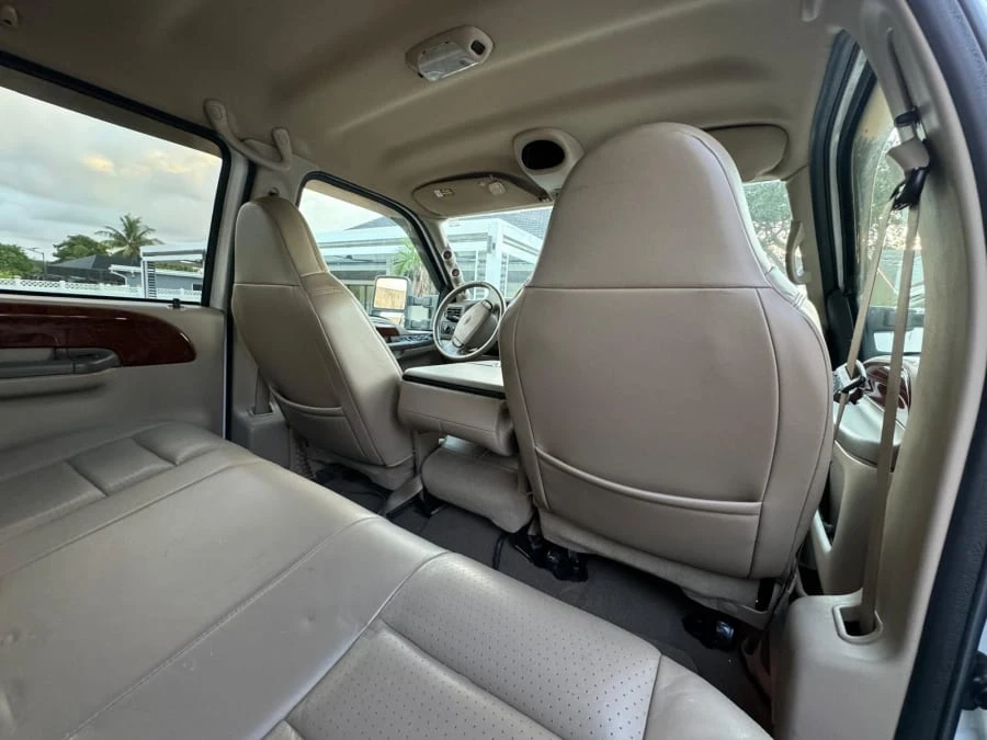2001 Ford Super Duty 1st Gen - Image 12 of 14