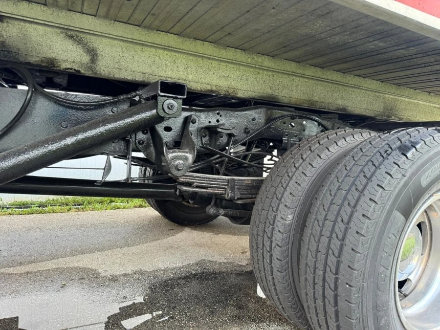 2001 Ford Super Duty 1st Gen - Image 13 of 14