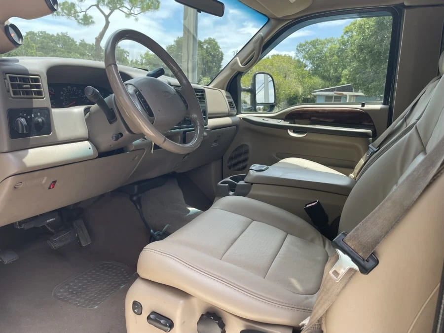 2001 Ford Super Duty 1st Gen - Image 9 of 10