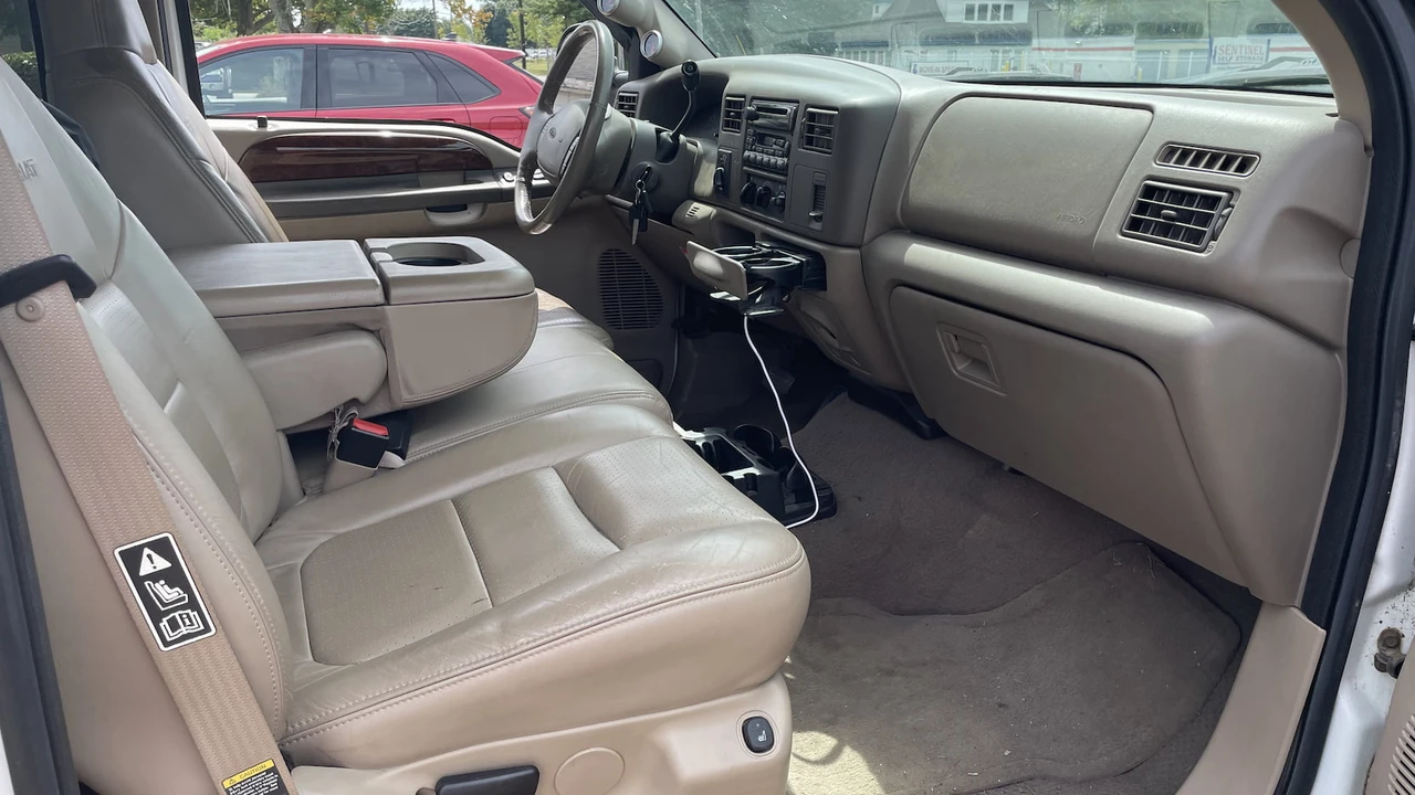 2001 Ford Super Duty 1st Gen - Image 4 of 8
