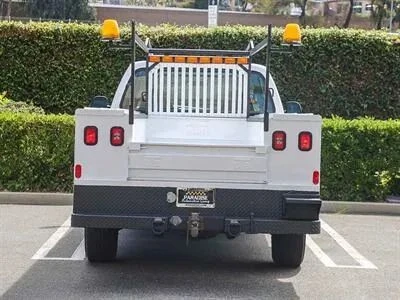 2001 Ford Super Duty 1st Gen - Image 2 of 21