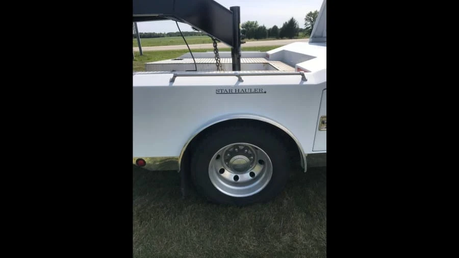 2001 Ford Super Duty 1st Gen - Image 8 of 11