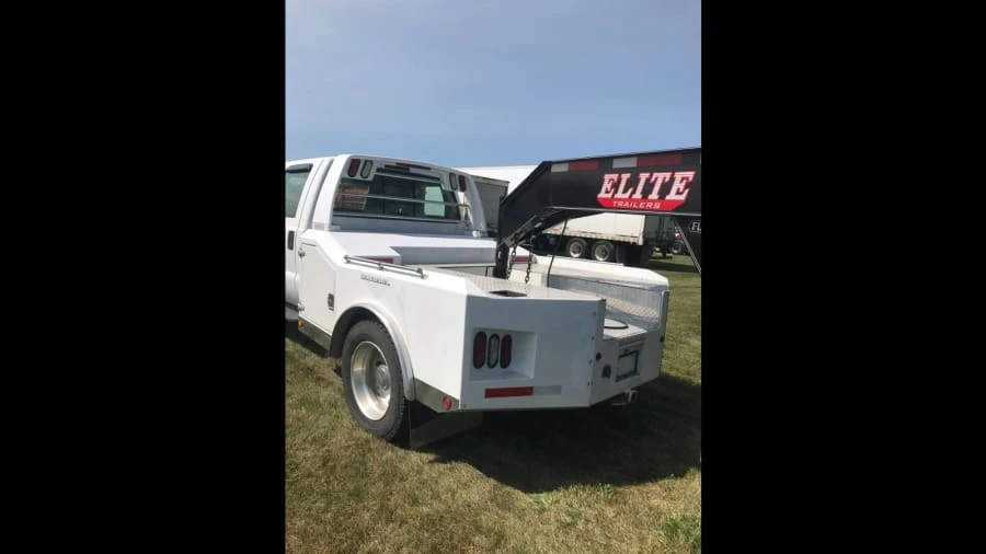2001 Ford Super Duty 1st Gen - Image 9 of 11