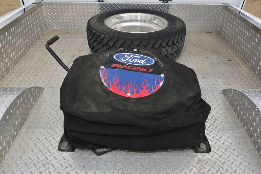 2001 Ford Super Duty 1st Gen - Image 22 of 31