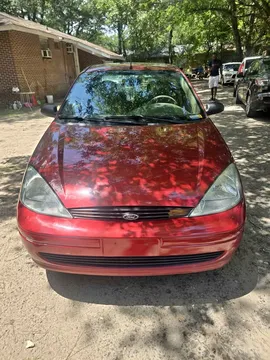 2001 Ford Focus LX Sedan 4D