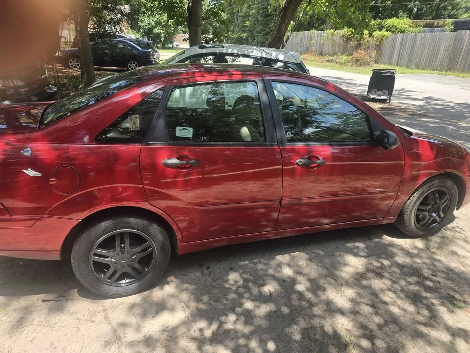 2001 Ford Focus 1st Gen - Image 5 of 5