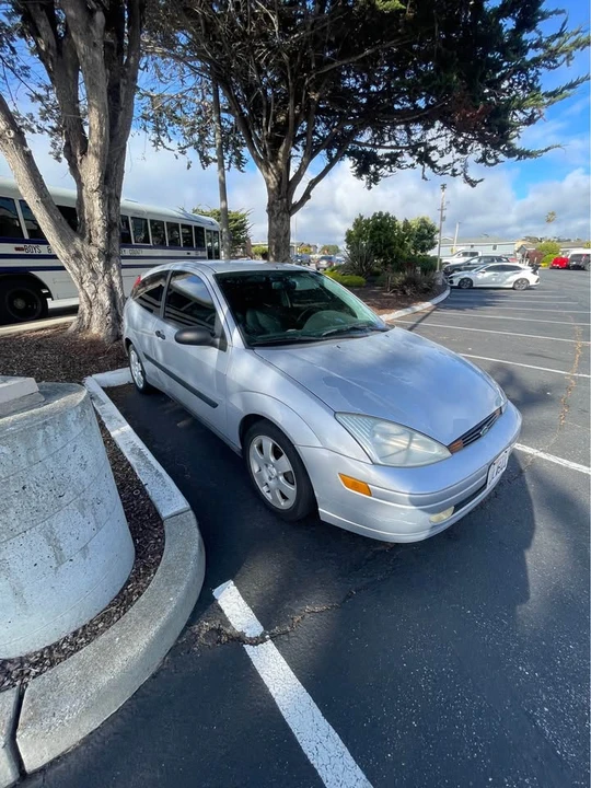 2001 Ford Focus 1st Gen - Image 2 of 8
