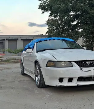 2001 Ford Mustang GT Coupe