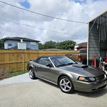 2001 Ford Mustang GT Convertible