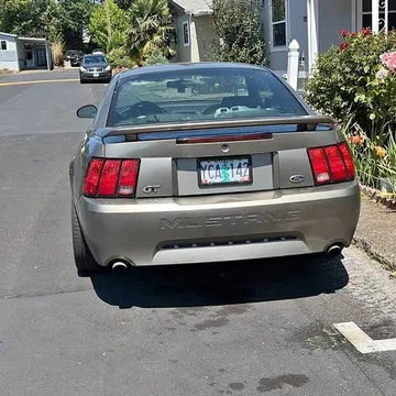2001 Ford GT Coupe 2D