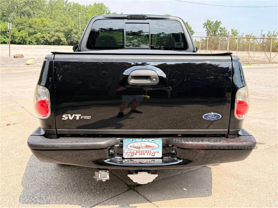 2001 Ford F-150 SVT Lightning 10th Gen - Image 10 of 31