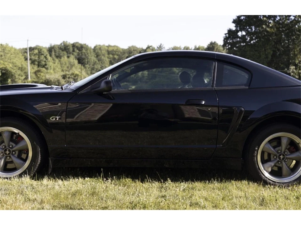 2001 Ford SN95 Mustang - Image 13 of 31