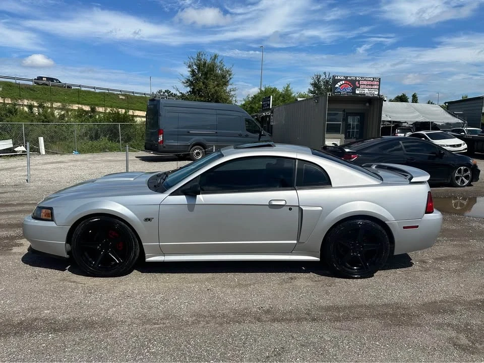 2001 Ford SN95 Mustang - Image 2 of 15