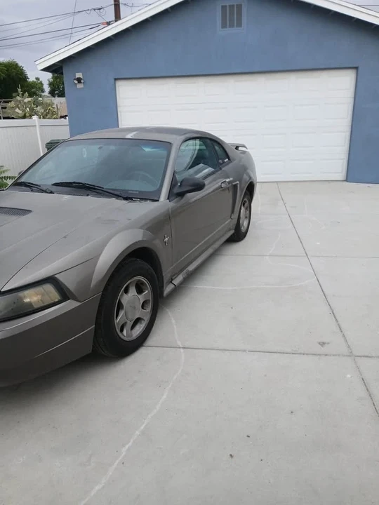 2001 Ford SN95 Mustang - Image 3 of 9