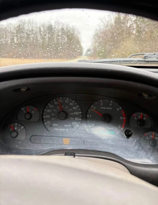 2001 Ford SN95 Mustang - Image 7 of 7