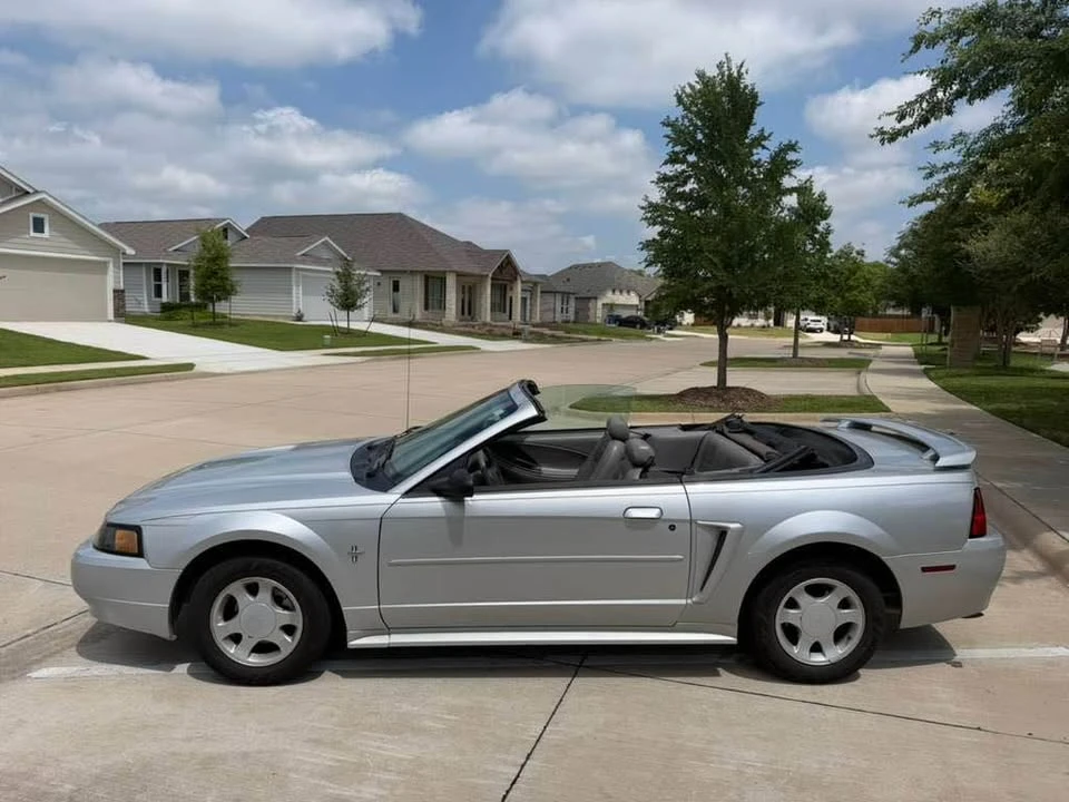 2001 Ford SN95 Mustang - Image 4 of 11