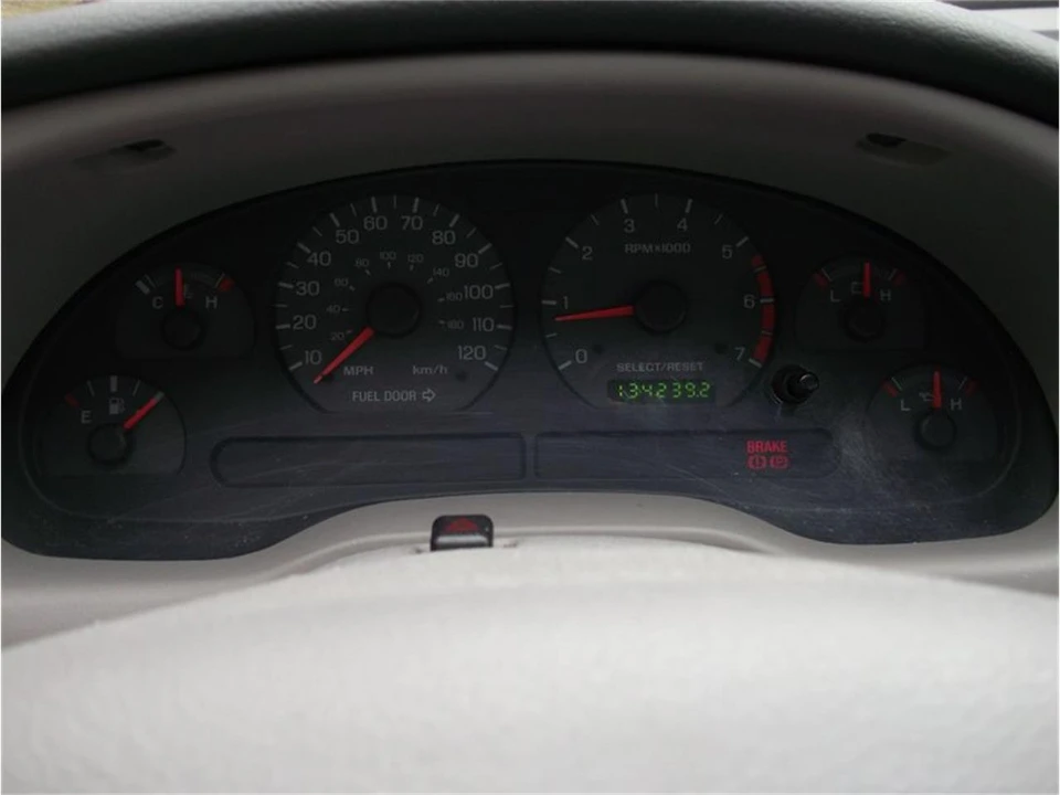 2001 Ford SN95 Mustang - Image 12 of 22