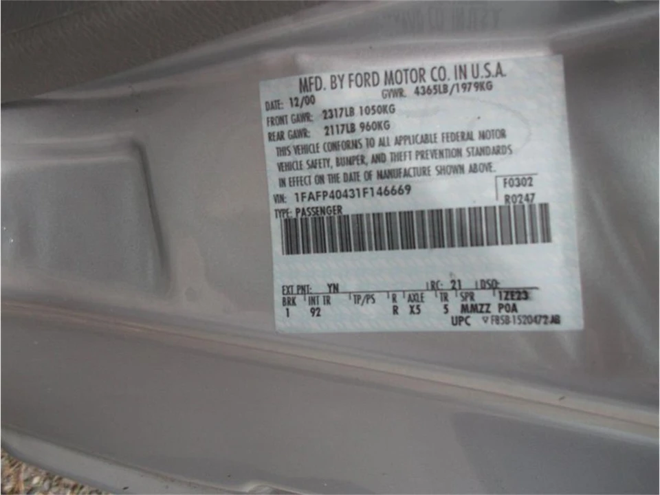 2001 Ford SN95 Mustang - Image 17 of 22