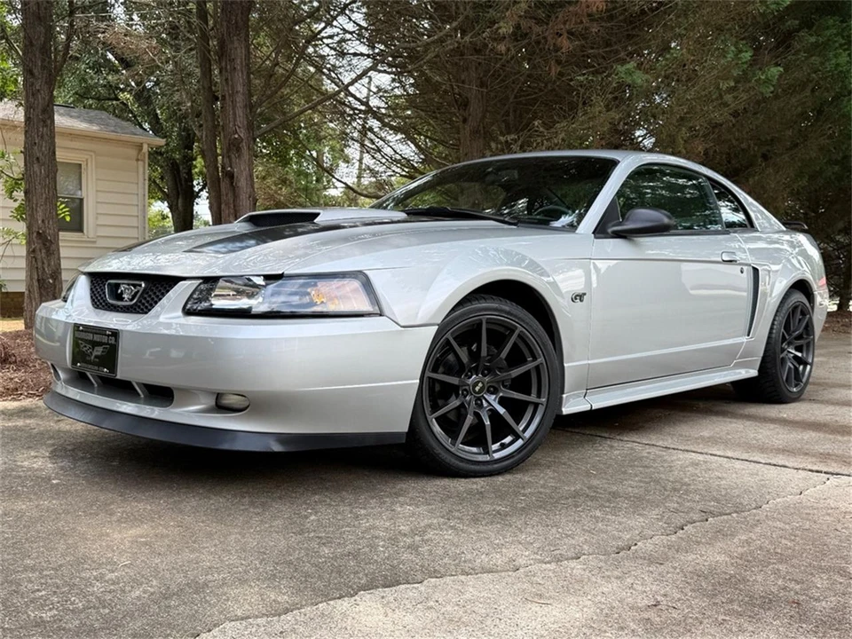 2001 Ford SN95 Mustang - Image 12 of 31