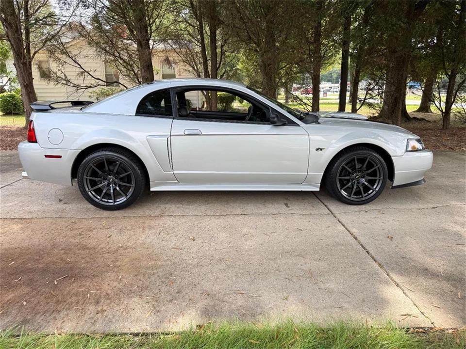2001 Ford SN95 Mustang - Image 30 of 31