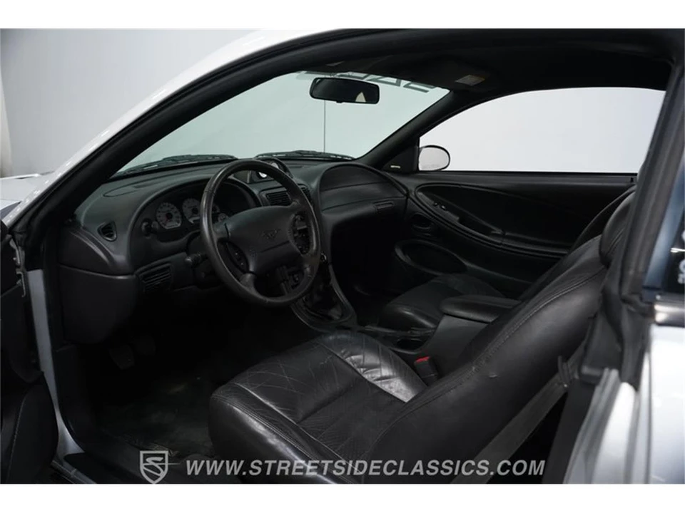2001 Ford SN95 Mustang - Image 2 of 31