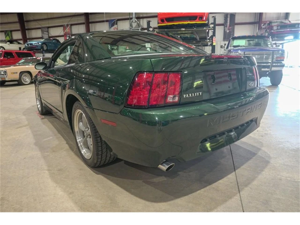 2001 Ford SN95 Mustang - Image 6 of 31