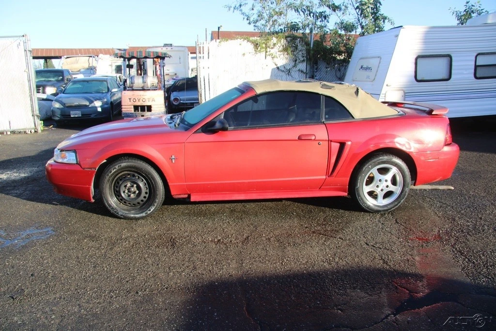 2001 Ford SN95 Mustang - Image 3 of 21