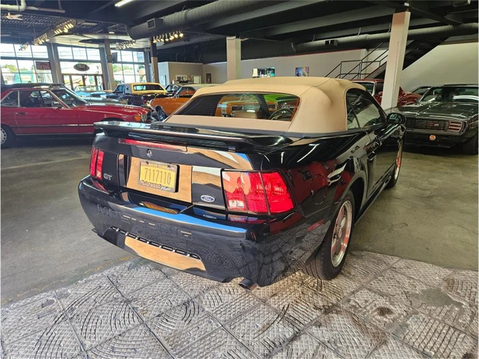 2001 Ford SN95 Mustang - Image 15 of 31
