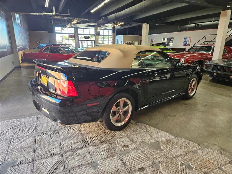 2001 Ford SN95 Mustang - Image 16 of 31