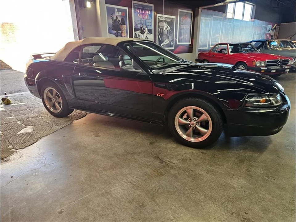 2001 Ford SN95 Mustang - Image 20 of 31