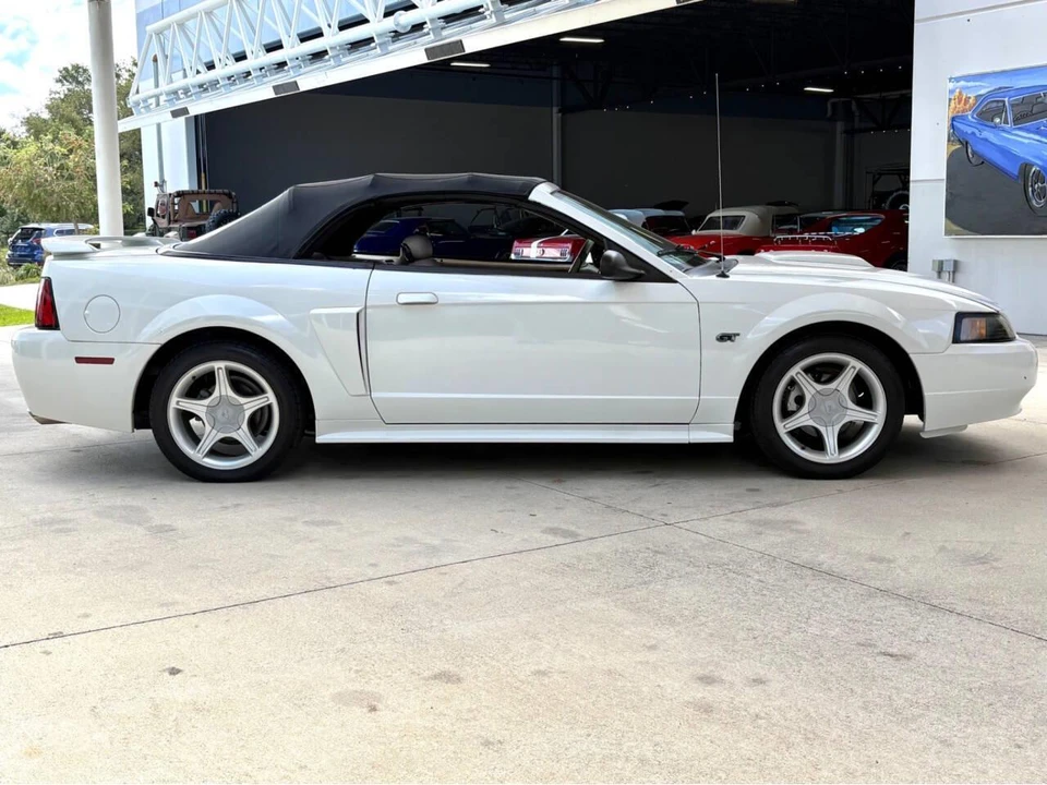 2001 Ford SN95 Mustang - Image 22 of 31