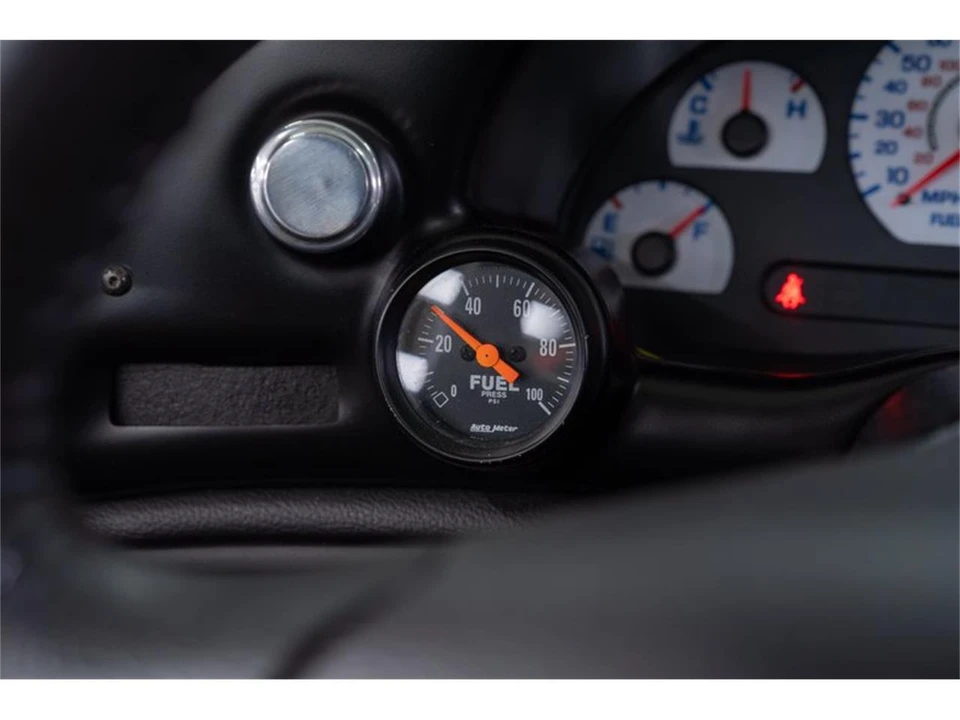 2001 Ford SN95 Mustang - Image 17 of 31
