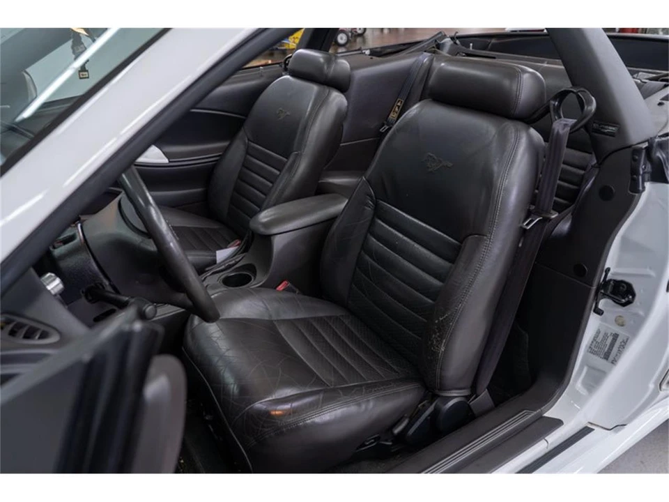 2001 Ford SN95 Mustang - Image 26 of 31