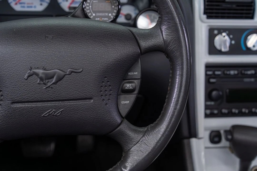 2001 Ford SN95 Mustang - Image 17 of 31