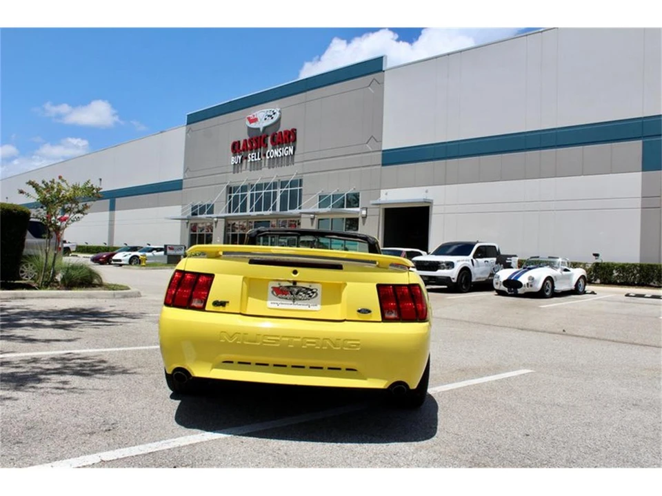 2001 Ford SN95 Mustang - Image 13 of 31