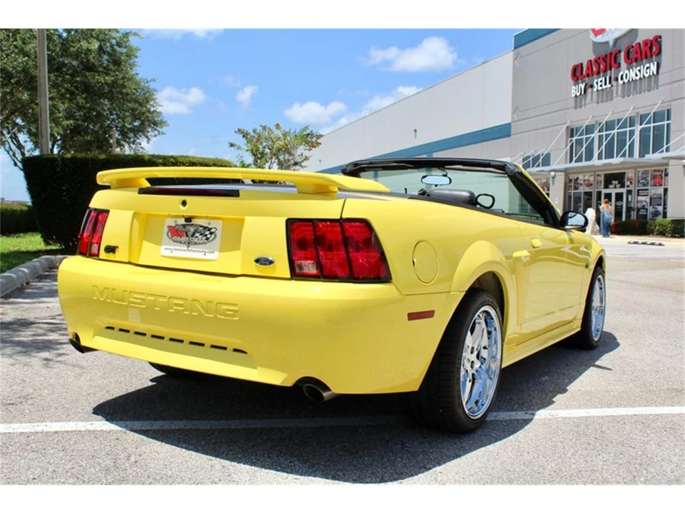 2001 Ford SN95 Mustang - Image 15 of 31