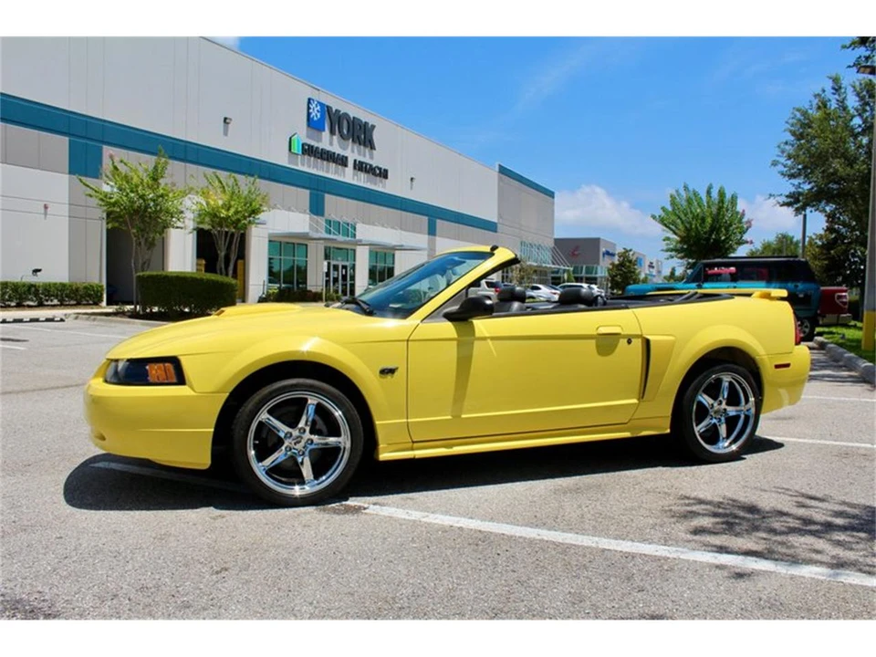 2001 Ford SN95 Mustang - Image 9 of 31