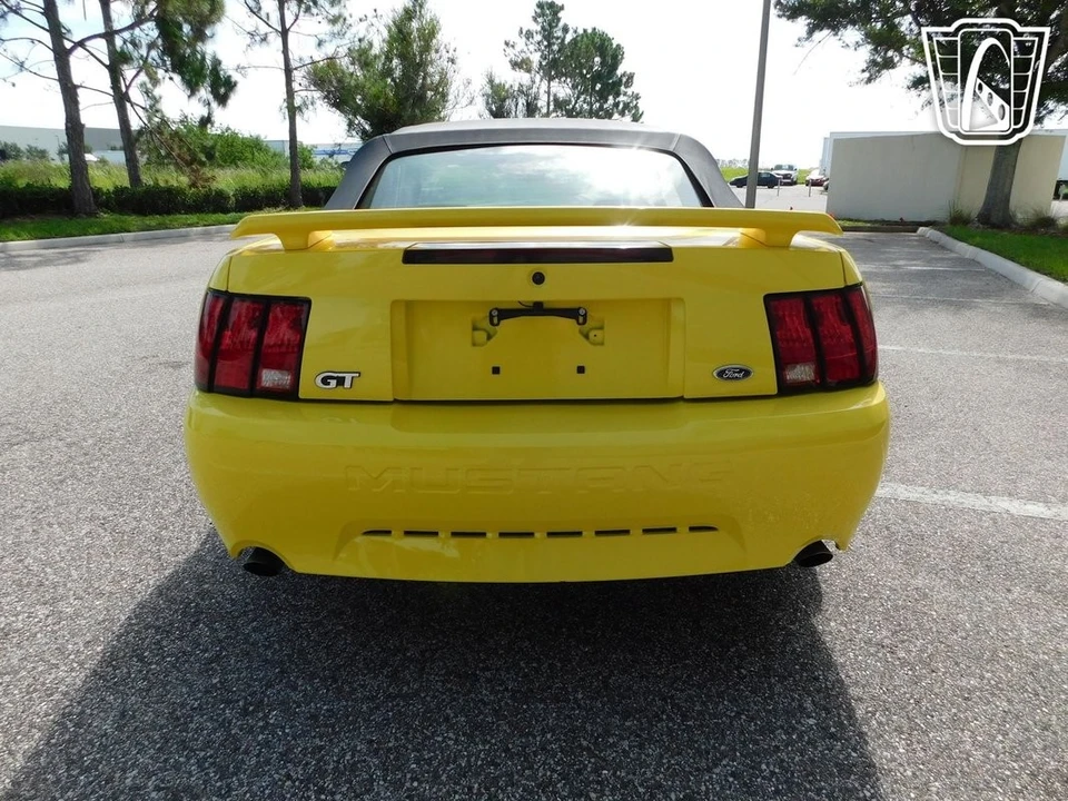 2001 Ford SN95 Mustang - Image 16 of 21