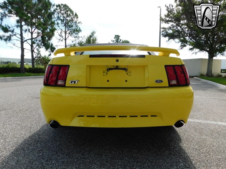 2001 Ford SN95 Mustang - Image 8 of 12