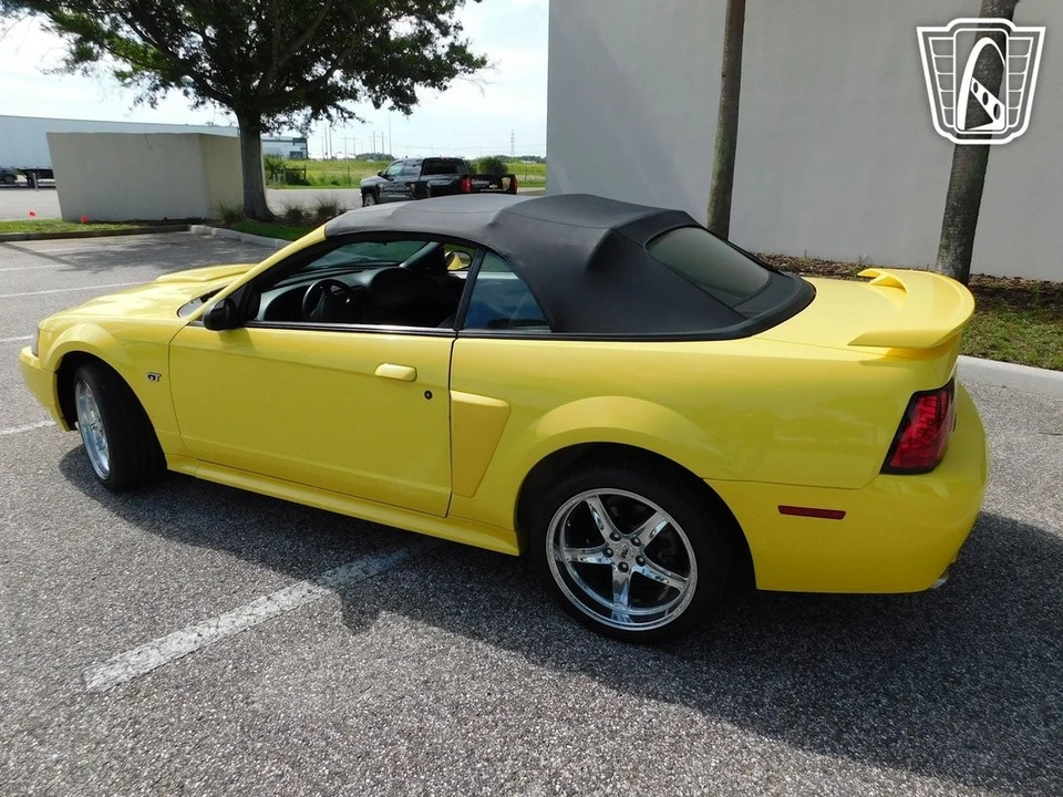 2001 Ford SN95 Mustang - Image 14 of 21