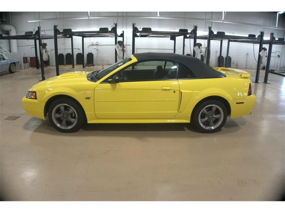 2001 Ford SN95 Mustang - Image 2 of 31