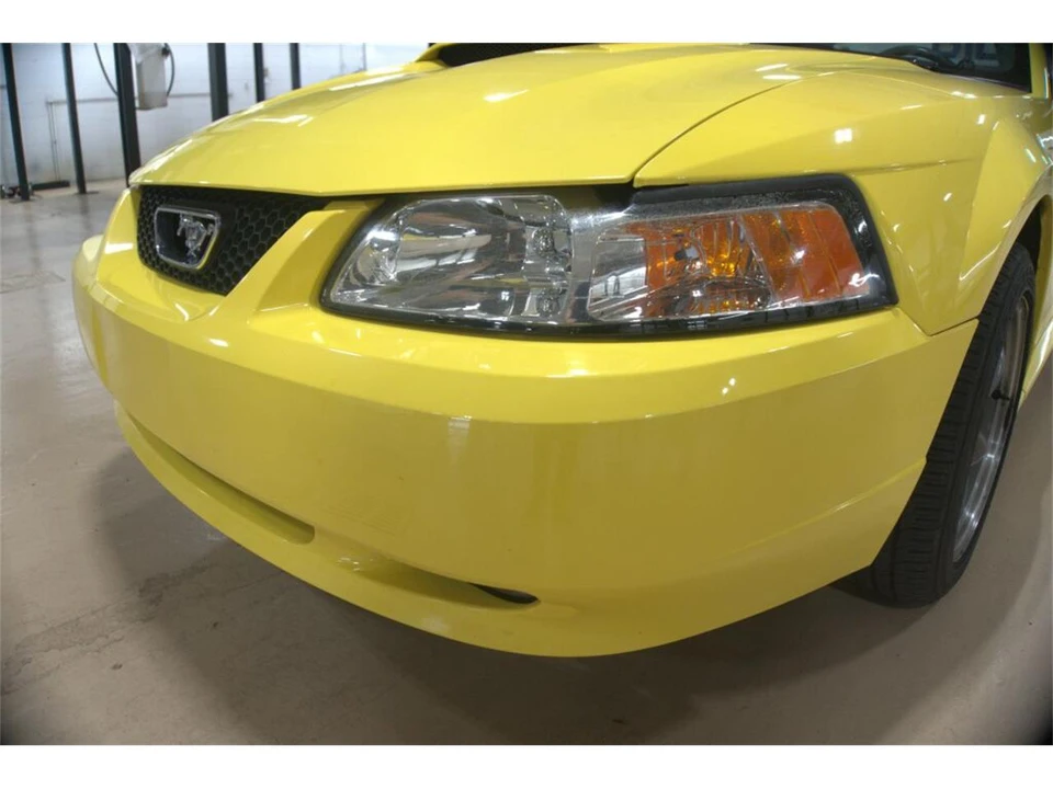 2001 Ford SN95 Mustang - Image 10 of 31