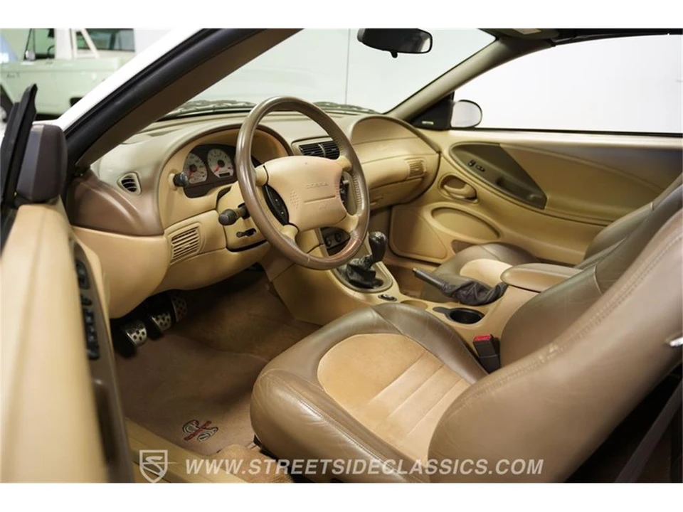 2001 Ford SN95 Mustang - Image 2 of 31