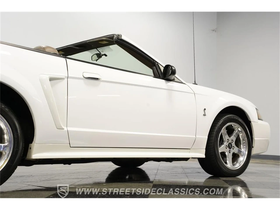2001 Ford SN95 Mustang - Image 27 of 31