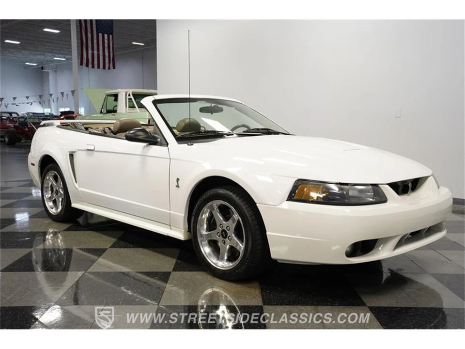 2001 Ford SN95 Mustang - Image 15 of 31