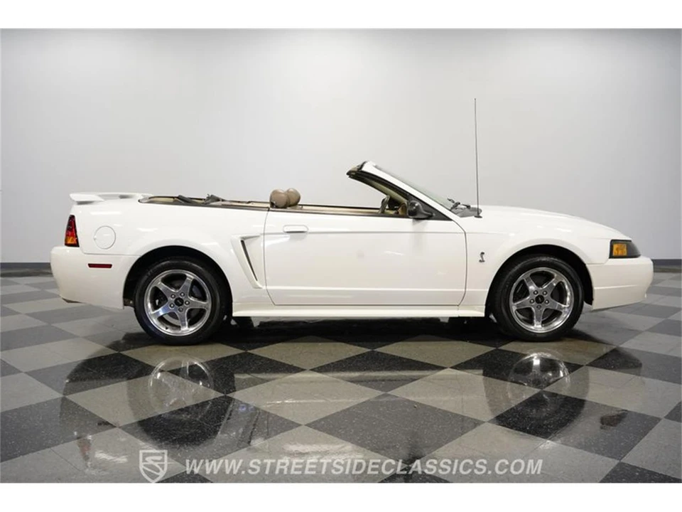 2001 Ford SN95 Mustang - Image 13 of 31