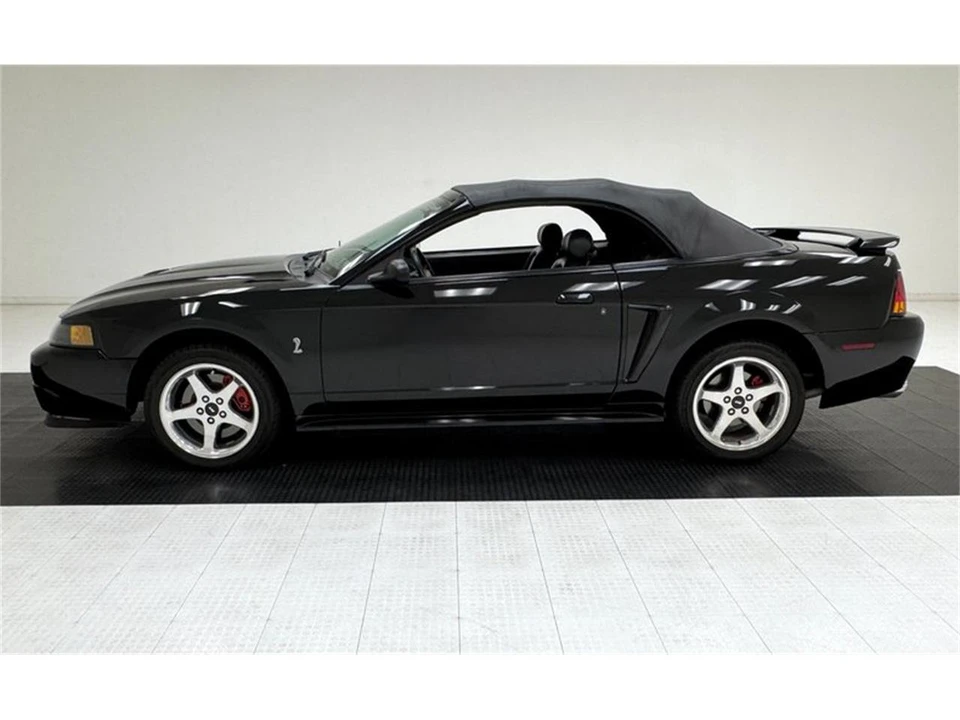 2001 Ford SN95 Mustang - Image 3 of 31